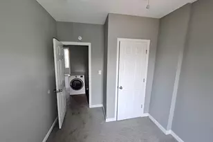 4914 Queensberry Ave, Baltimore, MD 21215 - Photo 8