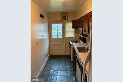 4720 Duncrest Avenue, Baltimore, MD 21206 - Photo 6