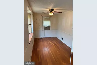 4720 Duncrest Avenue, Baltimore, MD 21206 - Photo 4