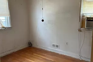 4720 Duncrest Ave, Baltimore, MD 21206 - Photo 12