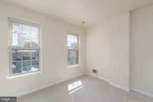 18 Madeira Street N, Baltimore, MD 21231 - Photo 14
