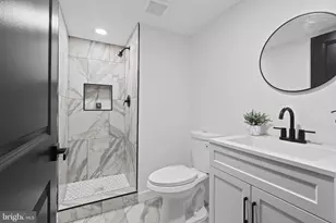 1802 E Lafayette Ave, Baltimore, MD 21213 - Photo 30