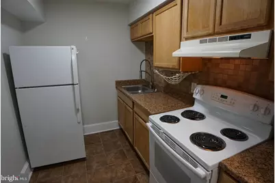 804 Cathedral St #9, Baltimore, MD 21201 - Photo 4