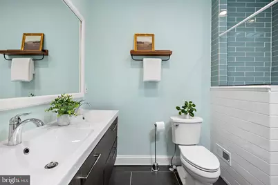 912 S Linwood Avenue, Baltimore, MD 21224 - Photo 12