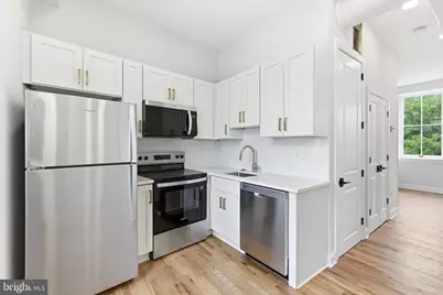 337 S Fremont Avenue, Baltimore, MD 21230 - Photo 2