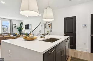 106A Locke St, Baltimore, MD 21230 - Photo 4