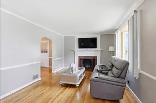 3503 Cascade Ave, Baltimore, MD 21206 - Photo 4