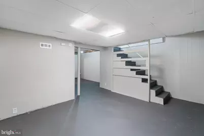 656 Charraway Road, Baltimore, MD 21229 - Photo 10