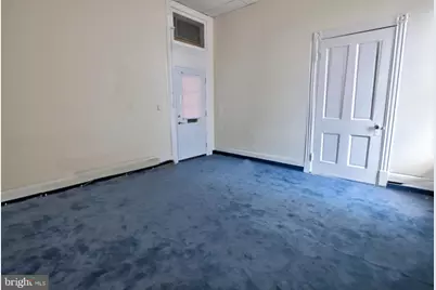 218 E Lexington Street, Baltimore, MD 21202 - Photo 14