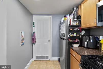 414 Water Street #2411, Baltimore, MD 21202 - Photo 18