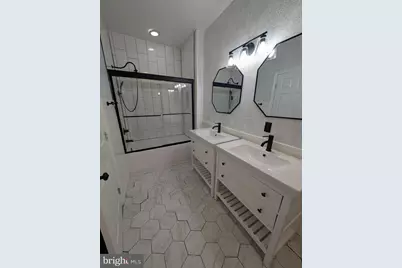 105 N Ellwood Avenue, Baltimore, MD 21224 - Photo 18