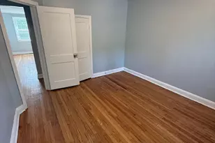 6101 Chinquapin Pkwy, Baltimore, MD 21239 - Photo 12