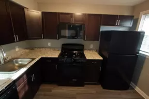 6101 Chinquapin Pkwy, Baltimore, MD 21239 - Photo 14
