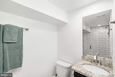 114 N Port Street, Baltimore, MD 21224 - Photo 22