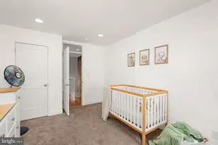 114 N Port St, Baltimore, MD 21224 - Photo 18
