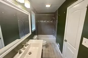 413 S Wickham Rd, Baltimore, MD 21229 - Photo 12