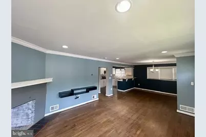 413 S Wickham Road, Baltimore, MD 21229 - Photo 4