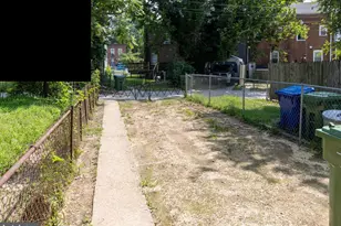 2837 Round Rd, Baltimore, MD 21225 - Photo 20
