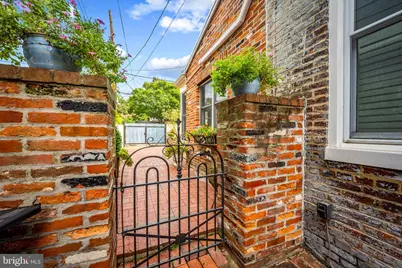 2210 E Pratt Street, Baltimore, MD 21231 - Photo 46