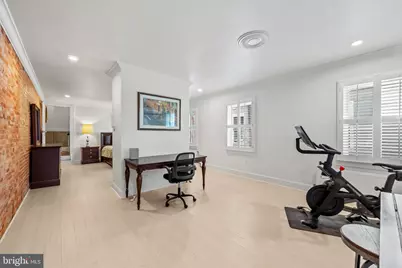 2210 E Pratt Street, Baltimore, MD 21231 - Photo 26