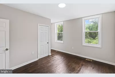 222 N Hilton Street, Baltimore, MD 21229 - Photo 12