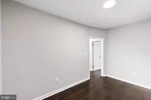 222 N Hilton St, Baltimore, MD 21229 - Photo 8
