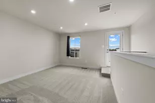 814 Watts St, Baltimore, MD 21217 - Photo 28