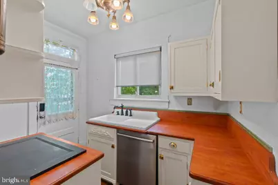 5606 Hilltop Avenue, Baltimore, MD 21206 - Photo 24