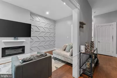 1246 N Broadway, Baltimore, MD 21213 - Photo 2