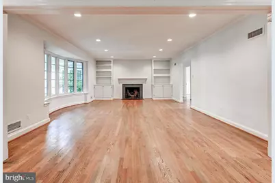 6009 Hunt Club Lane, Baltimore, MD 21210 - Photo 10