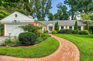 6009 Hunt Club Ln, Baltimore, MD 21210 - Photo 4