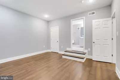 19 E Fayette Street #204, Baltimore, MD 21202 - Photo 4
