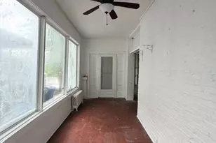 2206 Lyndhurst Ave, Baltimore, MD 21216 - Photo 4