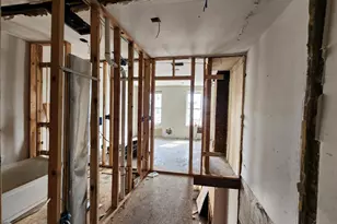 2932 Greenmount Ave, Baltimore, MD 21218 - Photo 10