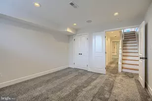 109 S Clinton St, Baltimore, MD 21224 - Photo 14
