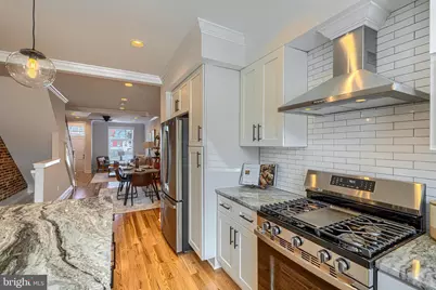 109 S Clinton Street, Baltimore, MD 21224 - Photo 10