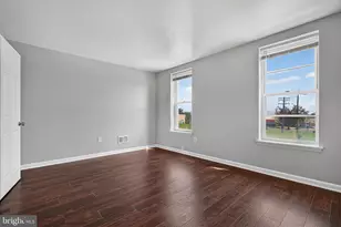1354 N Fremont Ave, Baltimore, MD 21217 - Photo 14
