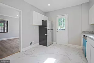900 E Belvedere Ave, Baltimore, MD 21212 - Photo 16