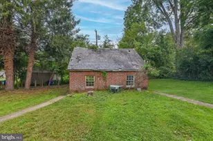 3309 Pinkney Rd, Baltimore, MD 21215 - Photo 48