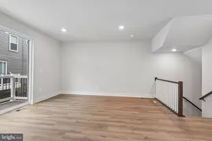2721 Ferry Bar Dr, Baltimore, MD 21230 - Photo 14