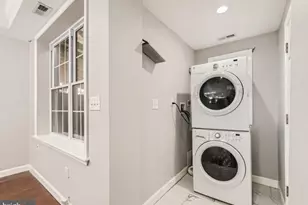 905 E Patapsco Ave, Baltimore, MD 21225 - Photo 10