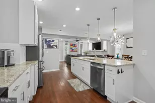 3818 Fernhill Ave, Baltimore, MD 21215 - Photo 10
