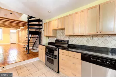 1108 S Highland Avenue, Baltimore, MD 21224 - Photo 12