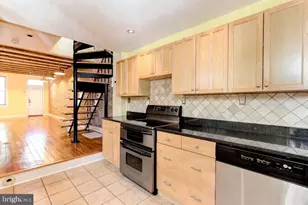 1108 S Highland Ave, Baltimore, MD 21224 - Photo 12