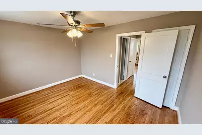 911 Rockhill Avenue, Baltimore, MD 21229 - Photo 4