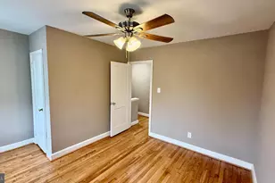 911 Rock Hill Ave, Baltimore, MD 21229 - Photo 6