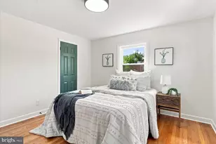 1300 E 35th St, Baltimore, MD 21218 - Photo 18