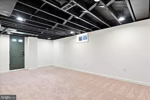 1300 E 35th St, Baltimore, MD 21218 - Photo 26