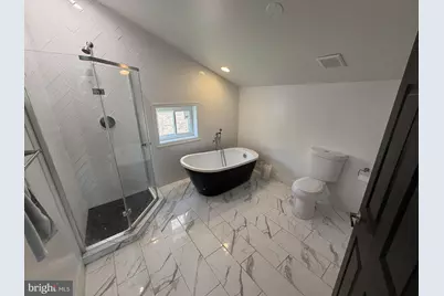 404 George Street, Baltimore, MD 21201 - Photo 14