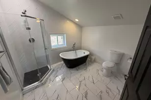 404 George St, Baltimore, MD 21201 - Photo 14